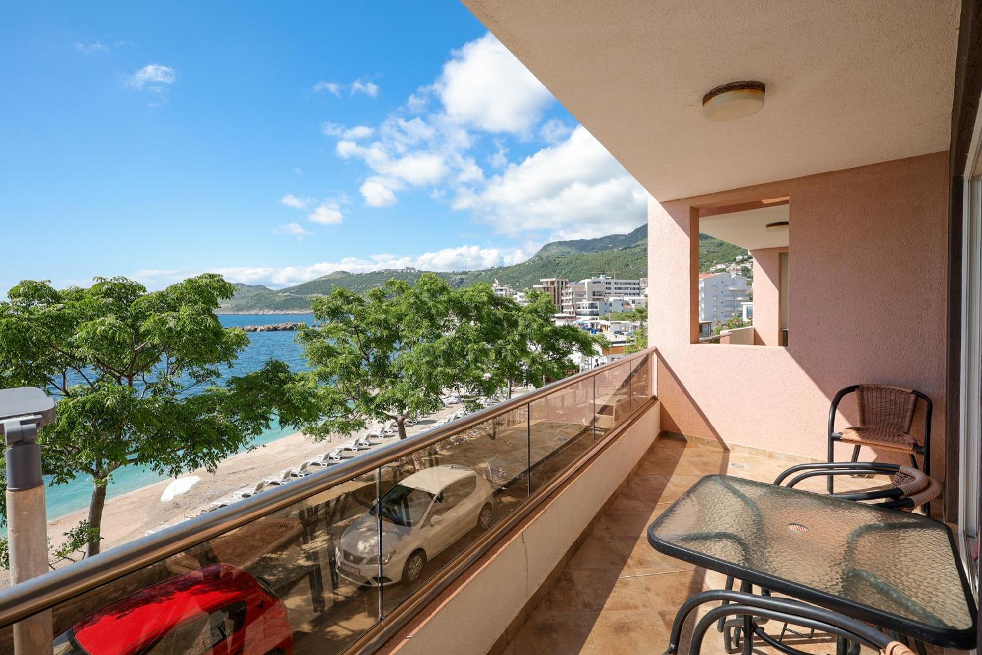 Athos Apartments Dobre Vode Dobra Voda Eksteriør billede